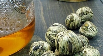 Чай Хуа Ли Чжи или «жемчужина жасмина»